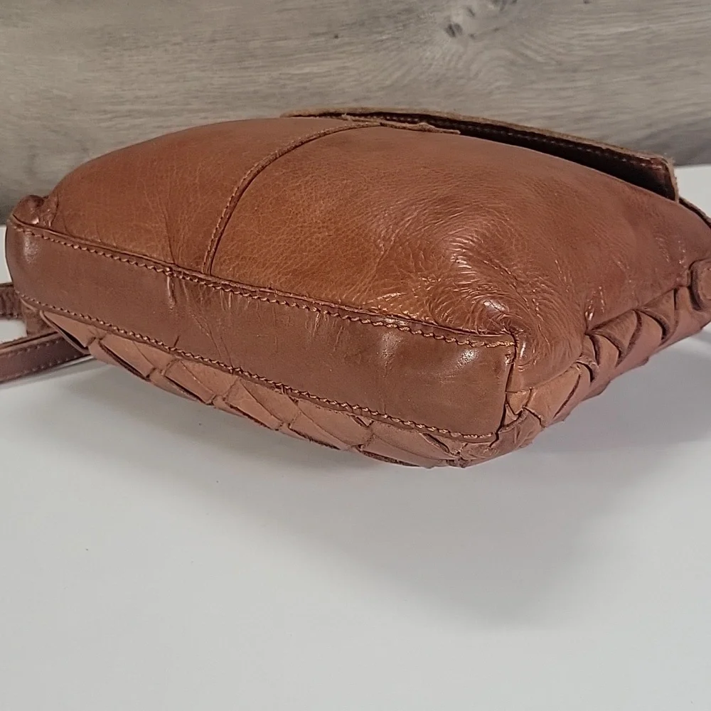Vilenca Holland for Anthropologie Woven Crossbody Bag in Cognac Brown
